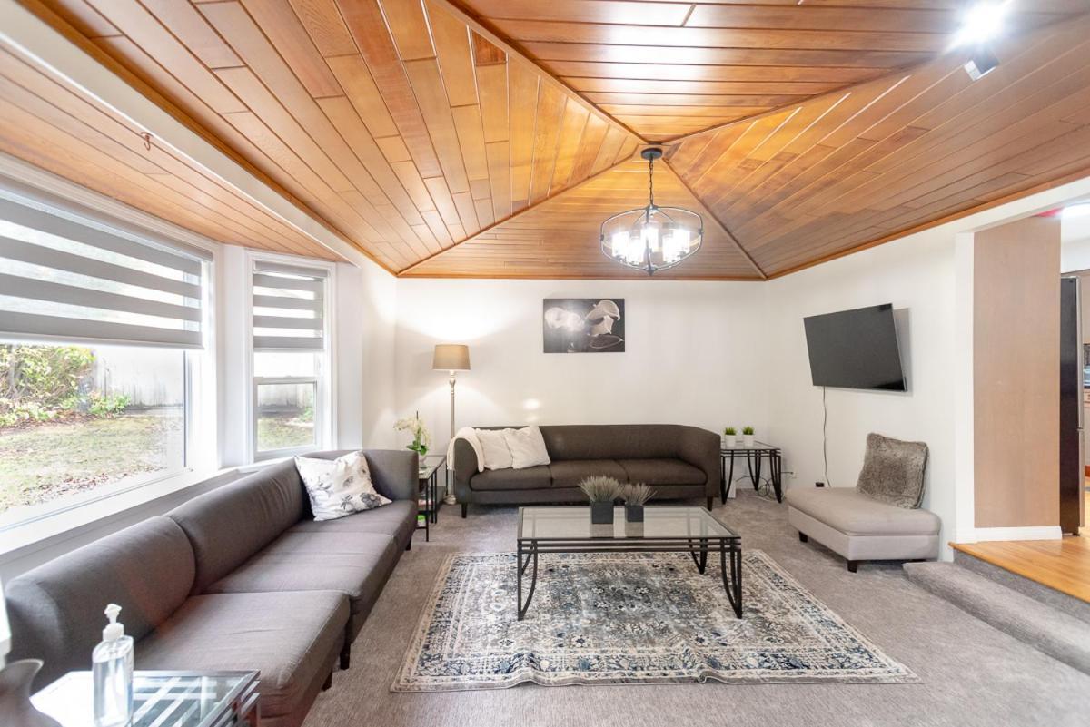 Spacious & Modern By The Beach White Rock Luaran gambar